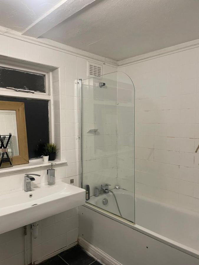 Balham, South London Spacious Guest House 1, 6 Rooms Available 外观 照片