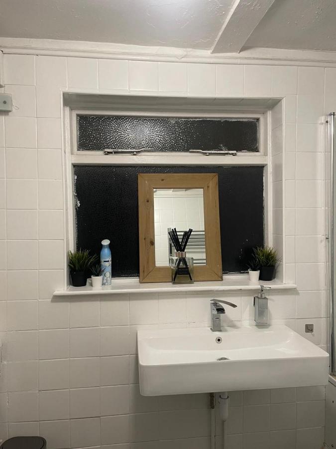 Balham, South London Spacious Guest House 1, 6 Rooms Available 外观 照片
