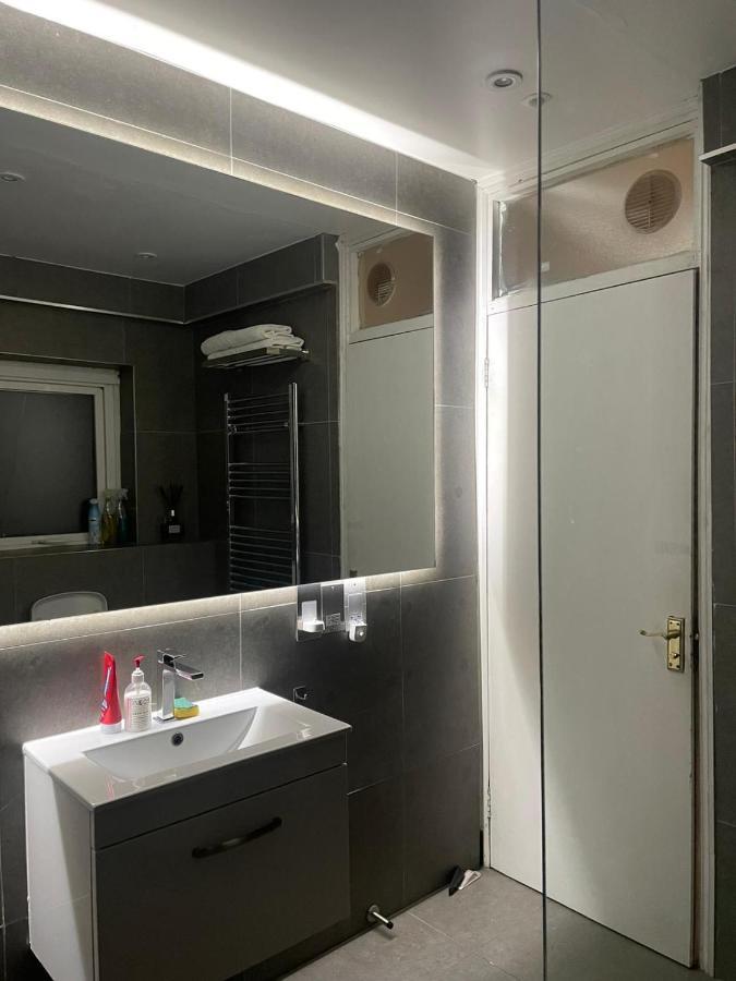 Balham, South London Spacious Guest House 1, 6 Rooms Available 外观 照片
