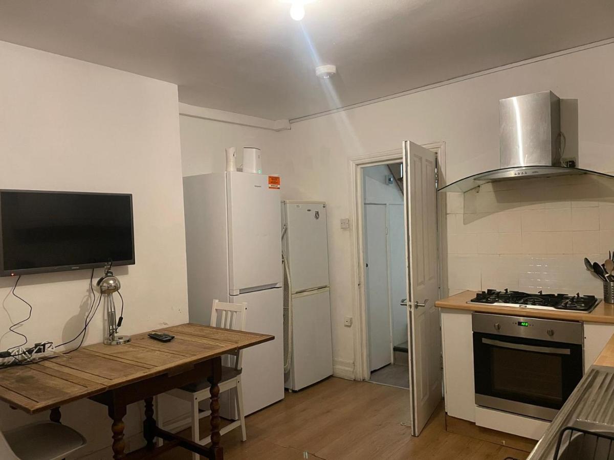 Balham, South London Spacious Guest House 1, 6 Rooms Available 外观 照片